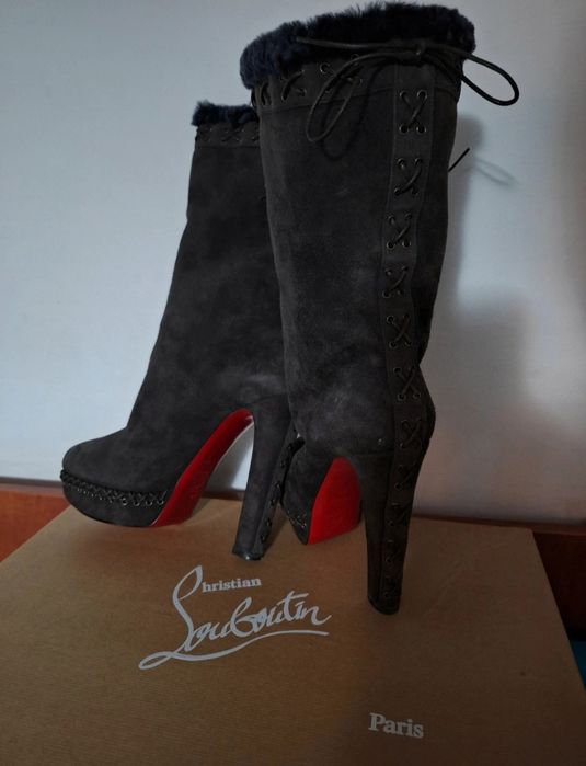 Cizme Christian Louboutin lungi cu toc gros din piele întoarsă