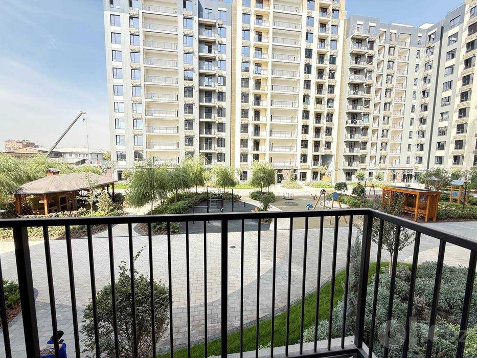 Greenwich Продается 3 комнатная квартира коробка ул.Янгизамон, Узбум