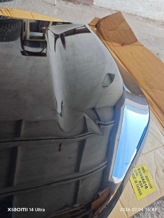 Продам капот на Chevrolet Equinox