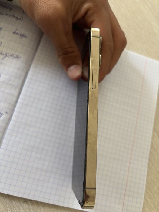 Iphone 13pro каробкамен