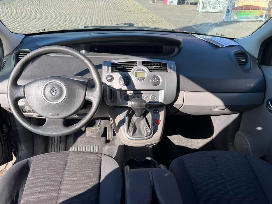Renault Scenic masina