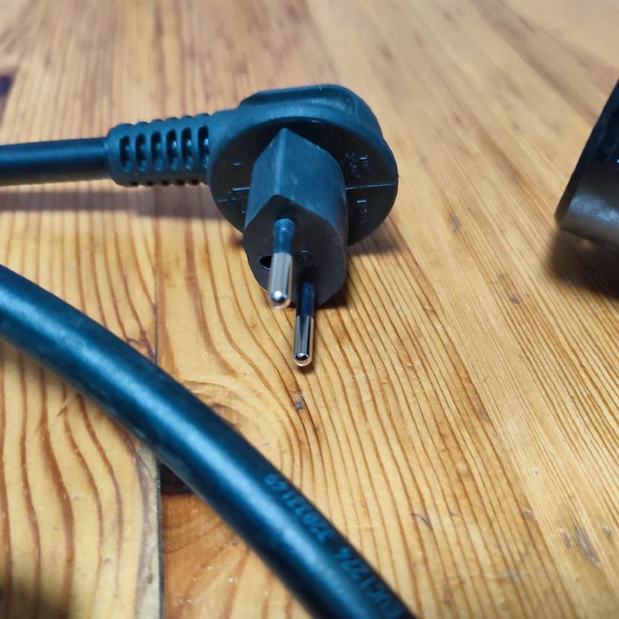 Aptiv - зарядно за ел автомобил