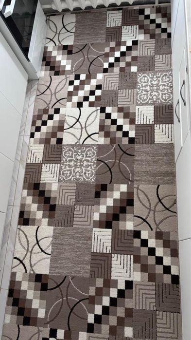 продам красивый современный ковер