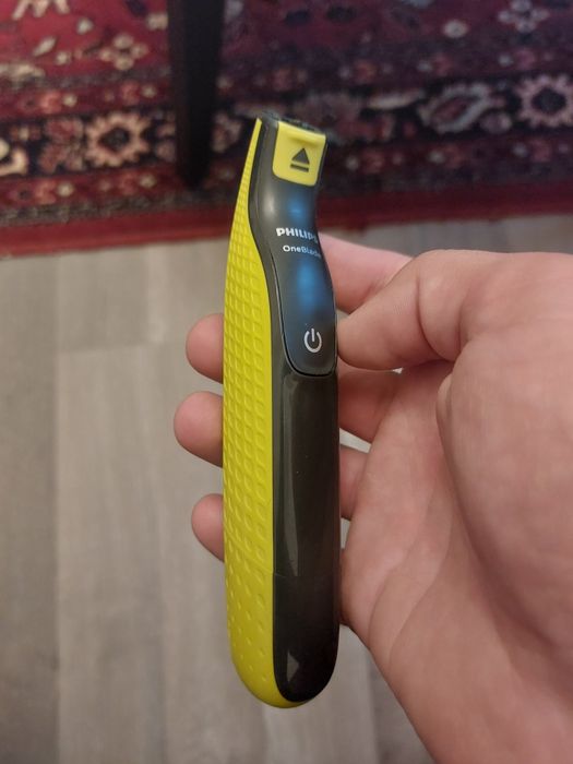 Philips one blade