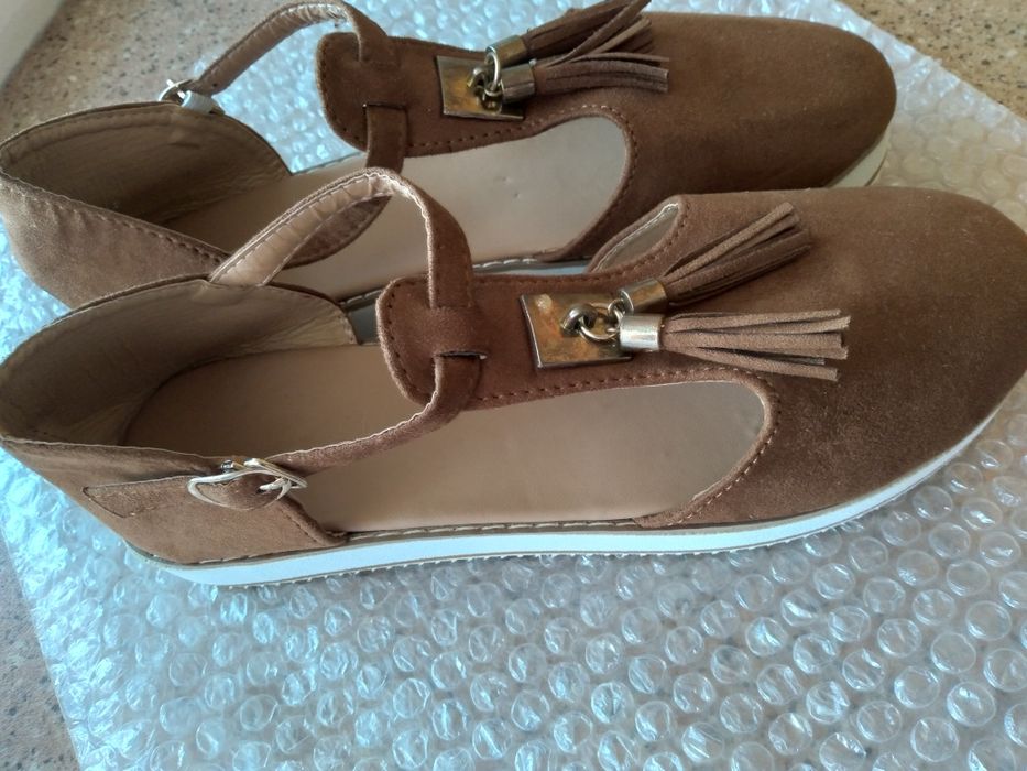 Новые летние босоножки 38