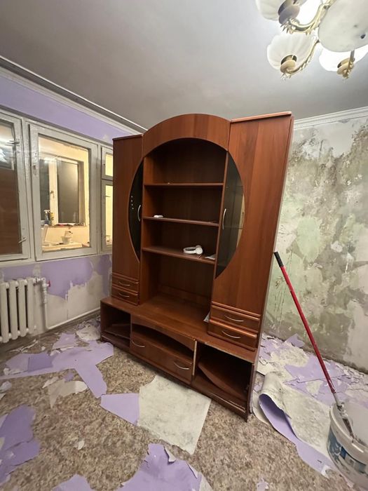Сервант витрина мебель