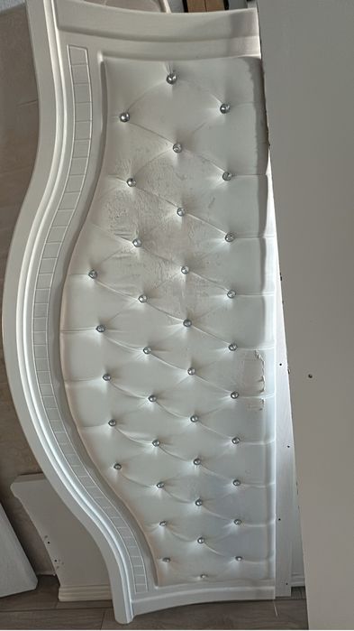 Кровать двухспальная