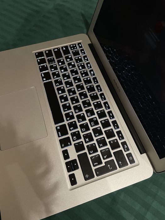 Macbook Air 2017 года