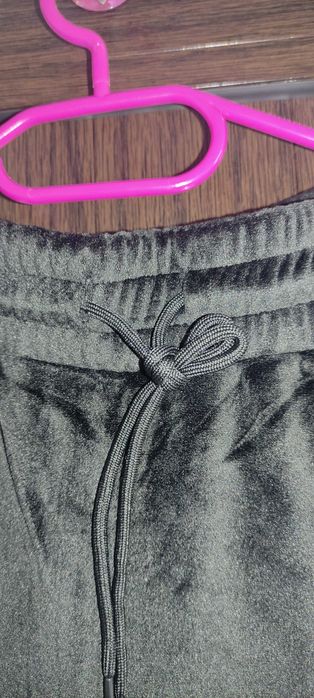 нов плюшен комплект с качулка