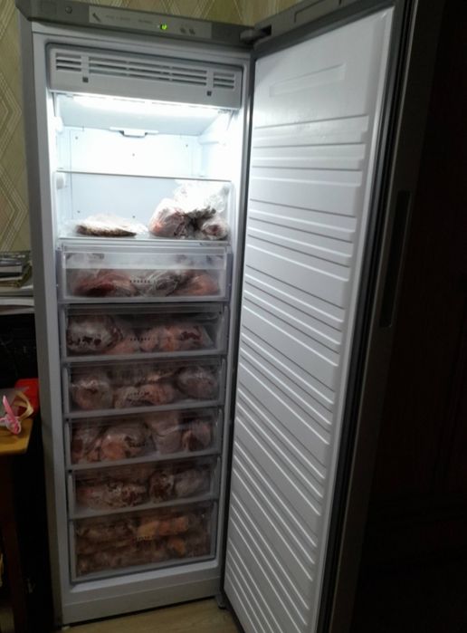 Морозильник Бирюса