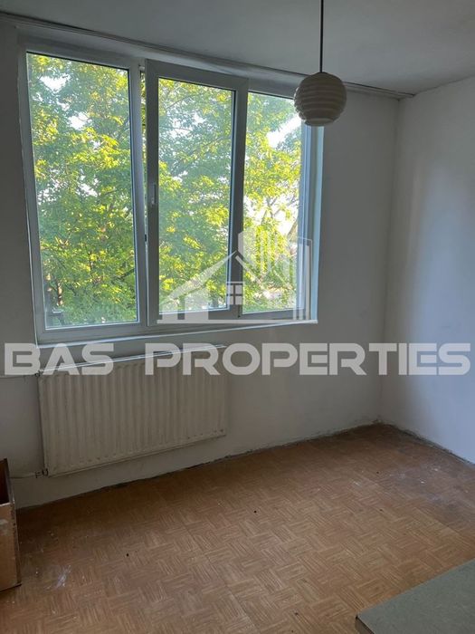 Продава се Тристаен апартамент в София, Люлин 1 - 90 кв.м за 1009 €/кв.м - Снимка #2