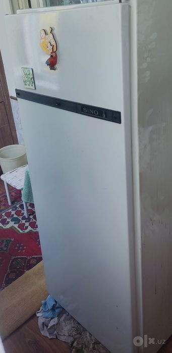 Холодильник Sino 303