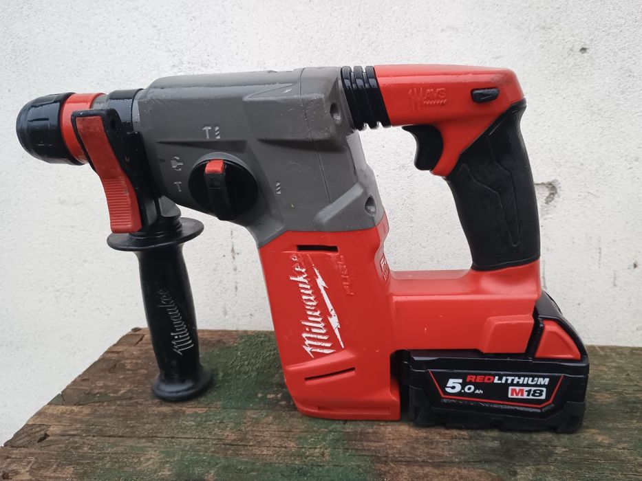 Rotopercutor milwaukee chx+  baterie 5  ah