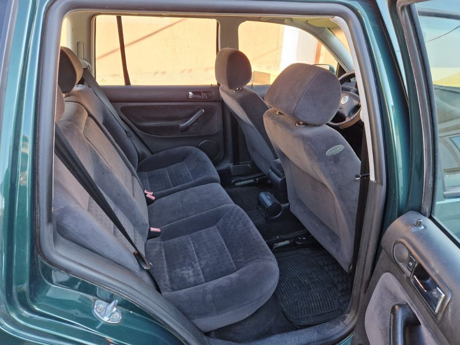 Vand Golf IV, intretinut si fara probleme