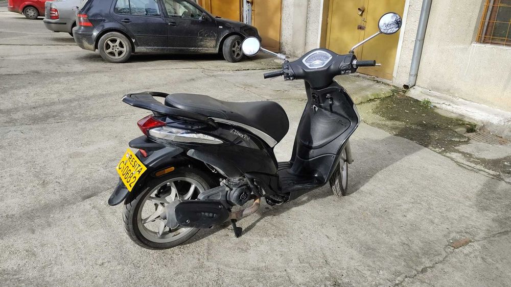 Scuter Piaggio Liberty 49 cc