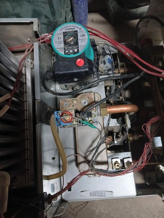 Продам запчасти на котёл висман.