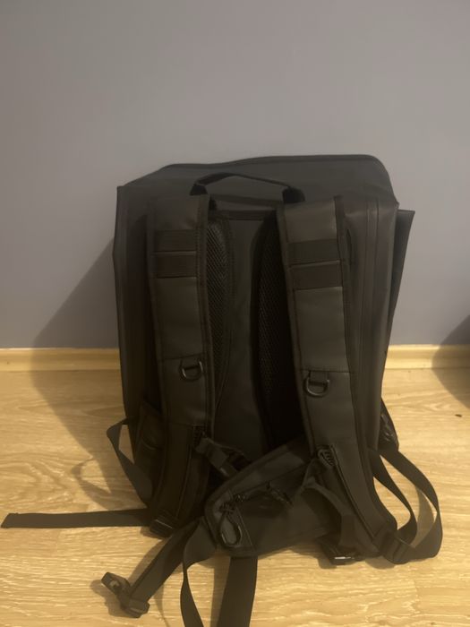 Чисто нова раница Hyundai