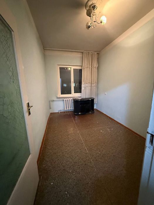 Юнусабад 19 квартал 2/5/5 не торец 58м²