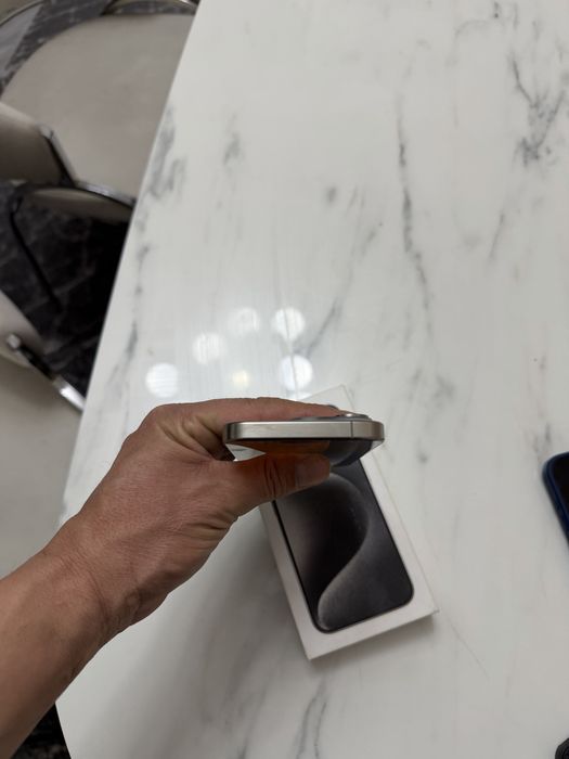 iPhone pro 128g sim karta   Идеальный состоян 88%