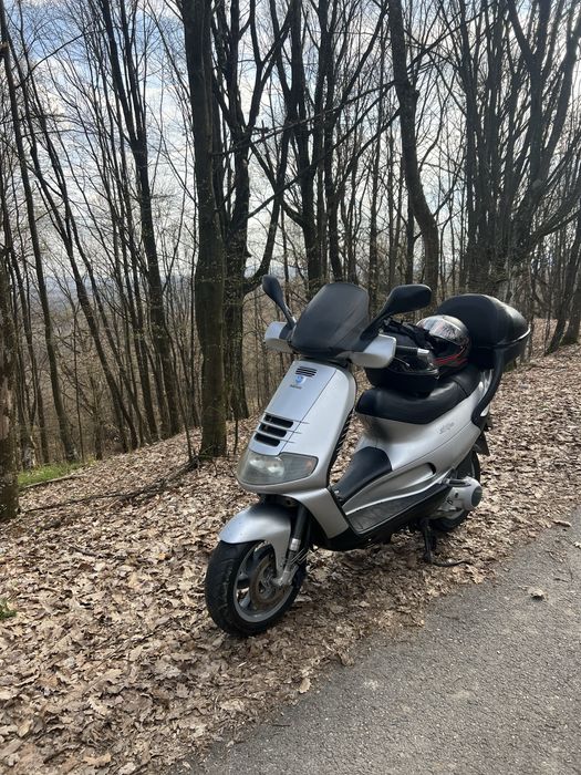 Scuter Piaggio 125cc