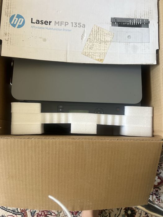 новый с коробкой принтер HP MFP 135a
