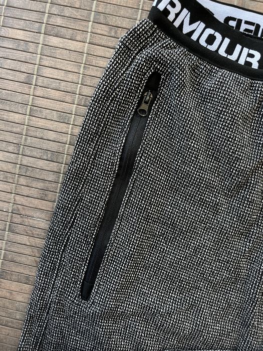 Мъжки долнища Under Armour ПРОМО ЦЕНА! 45лв  2бр за 80лв