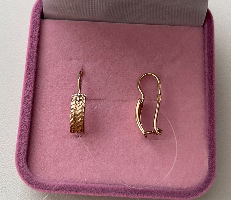 Золотые серьги без вставок