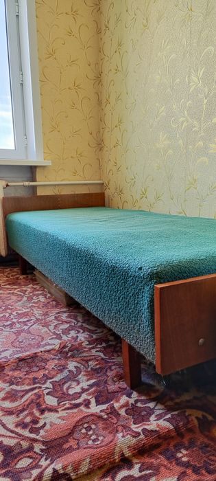 Кровать полуторка