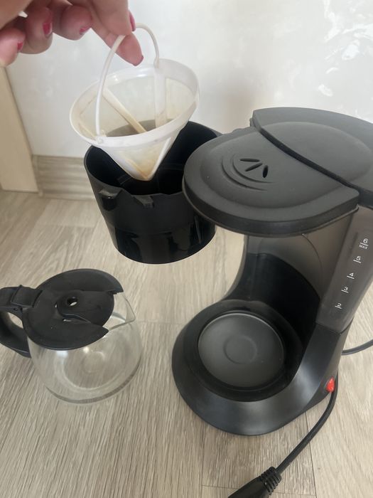 Продам кофеварку
