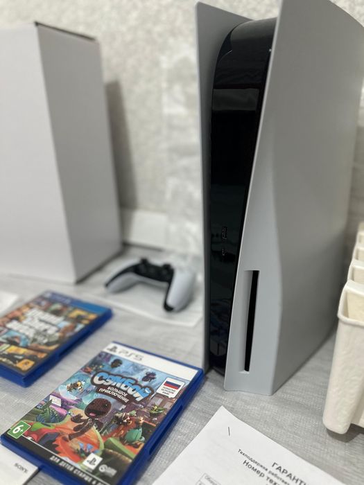 Продам новый playstation 5 box 1tb