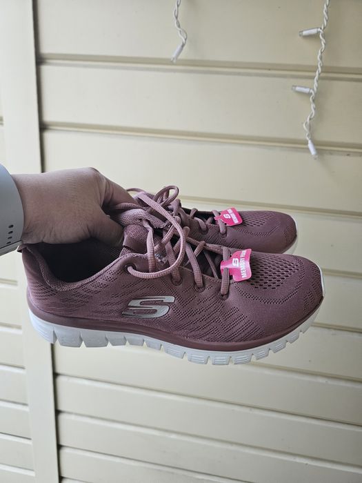 Кроссовки женские  skechers