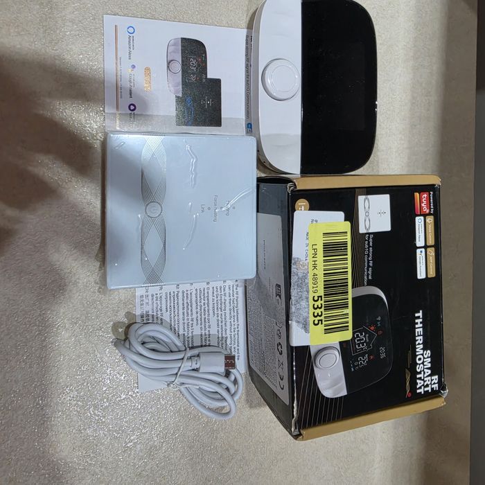 Нов Безжичен Смарт Термостат Tuya RF Smart Thermostat (WiFi / Sub1G)