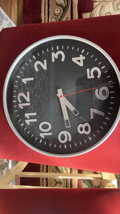 Часы в отличном состаяние