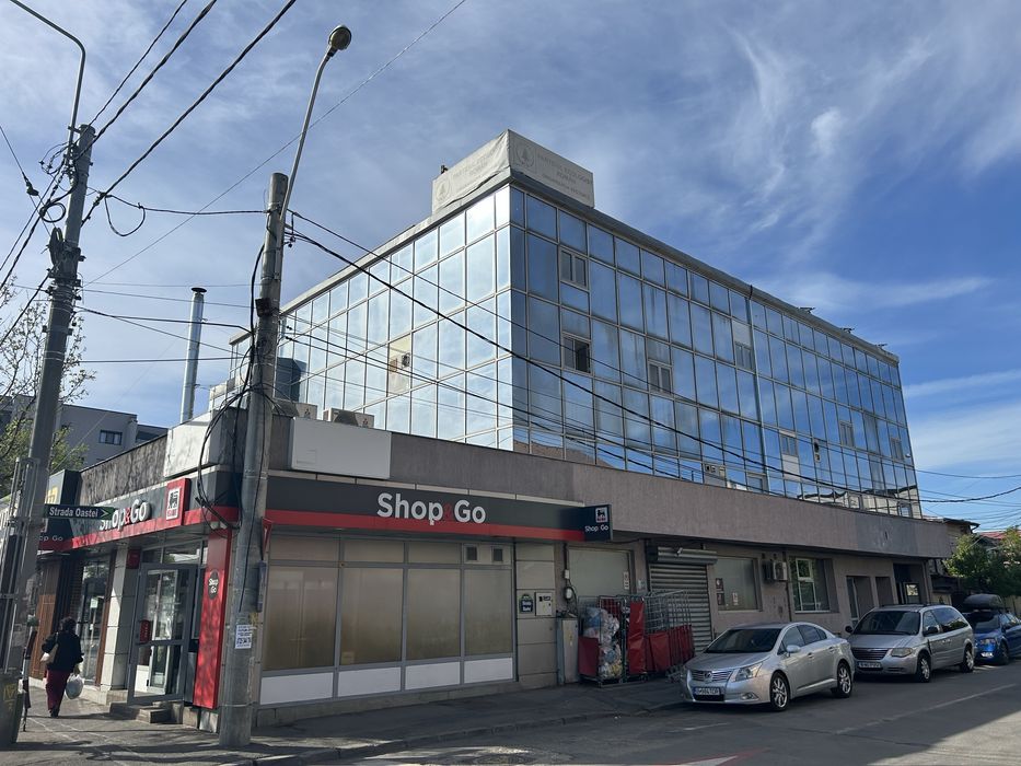 Spatiu de inchiriat 200mp DIRECT PROPRIETAR pretabil pentru salon sau birouri