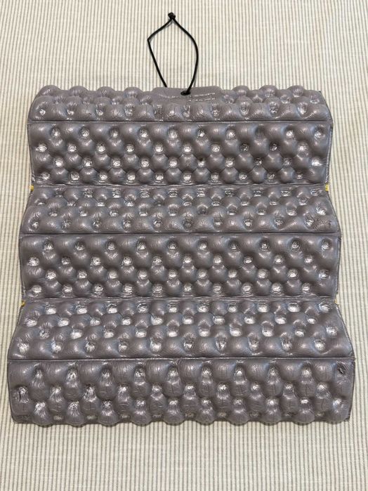 Продавам постелка за сядане Therm-a-Rest Z Seat, Silver / Limon – добро състояние