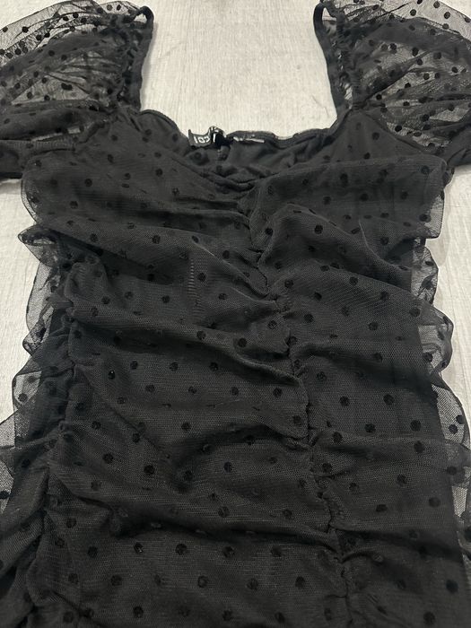 Черна рокля H&M