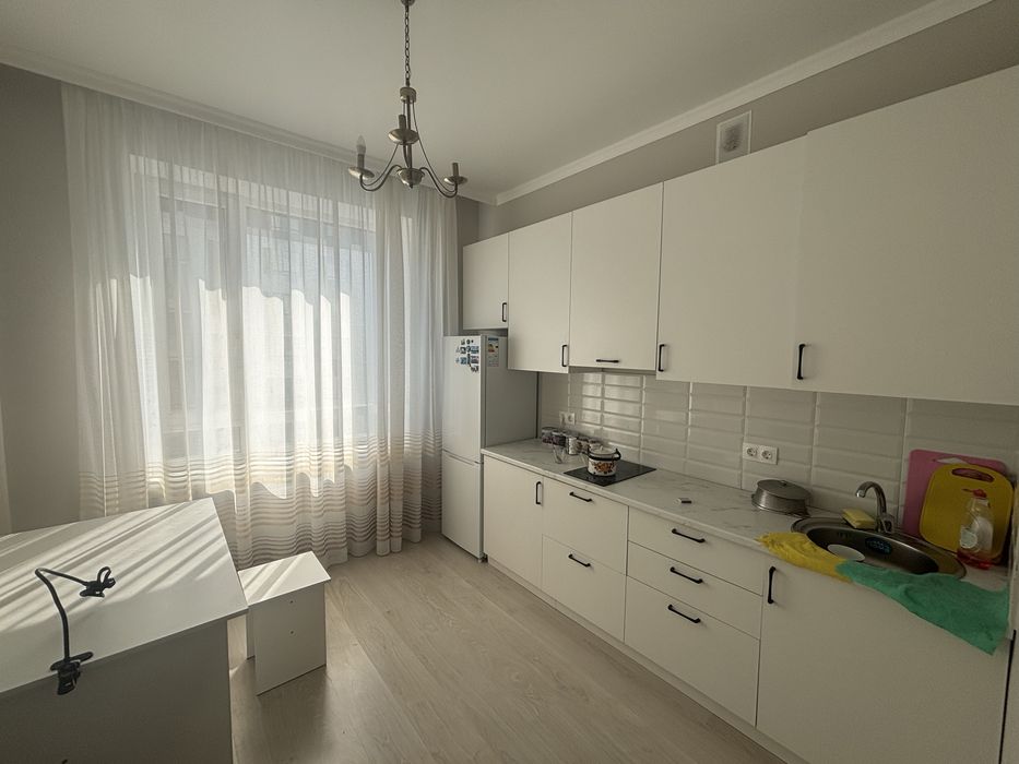 Нужна девушка на подселение