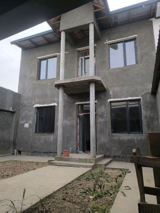 Uchastka katej  2.1 sotih Nazarbek srochna sotiladi