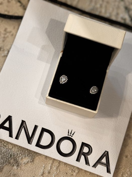 Pandora обеци Пандора