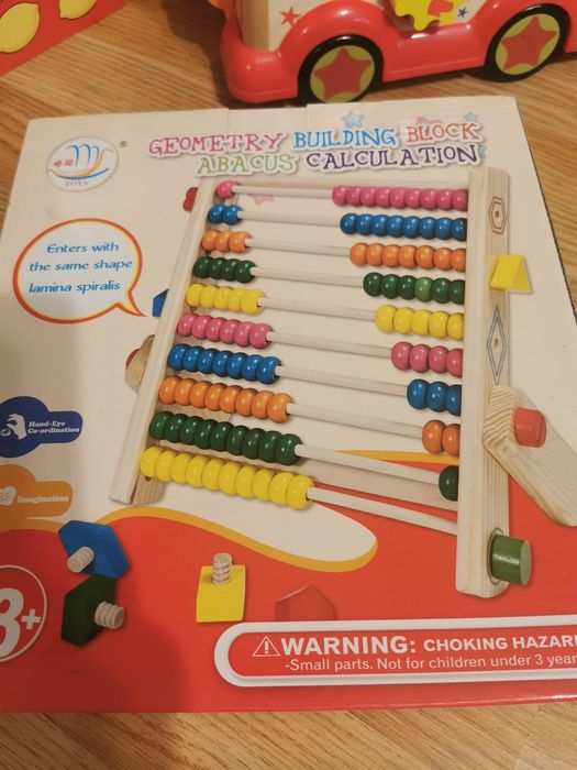 Lot jucării din lemn