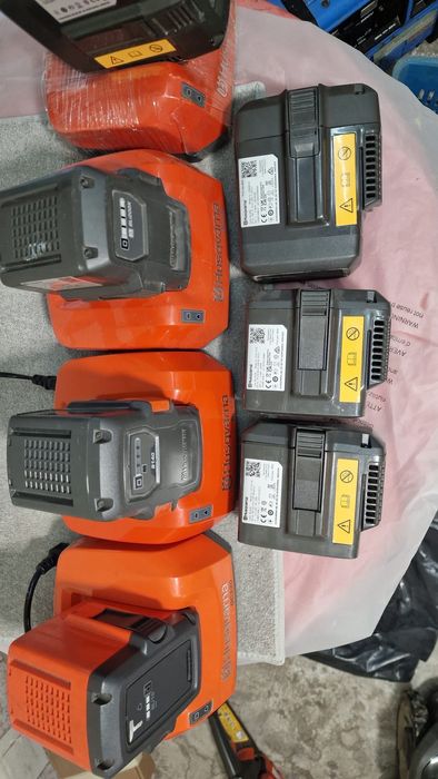 Зарядно устройство с батерия