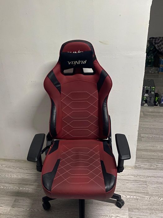 Продаю игровые кресла 8шт