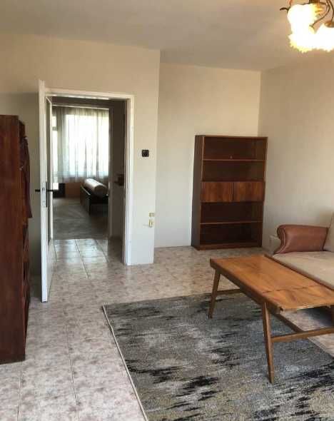 Двустаен имот в Редута