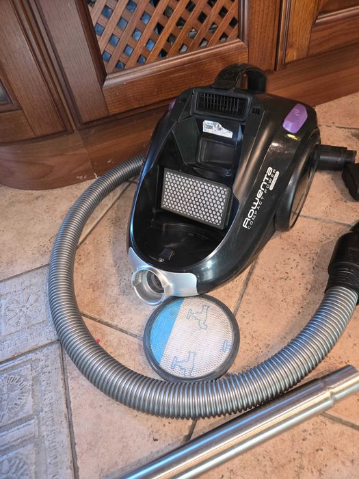 Прахосмукачка Rowenta compact power cyclonic