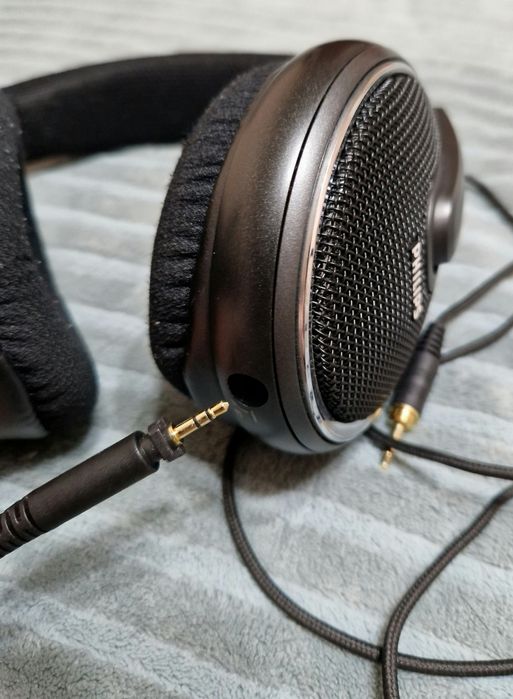 Наушники Philips SHP8900