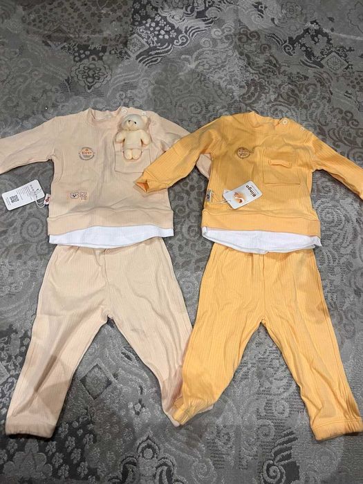 Одежда для мальчиков и девочек. Двойка