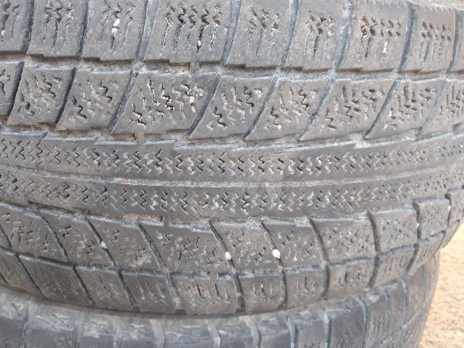 Продам резину на 16