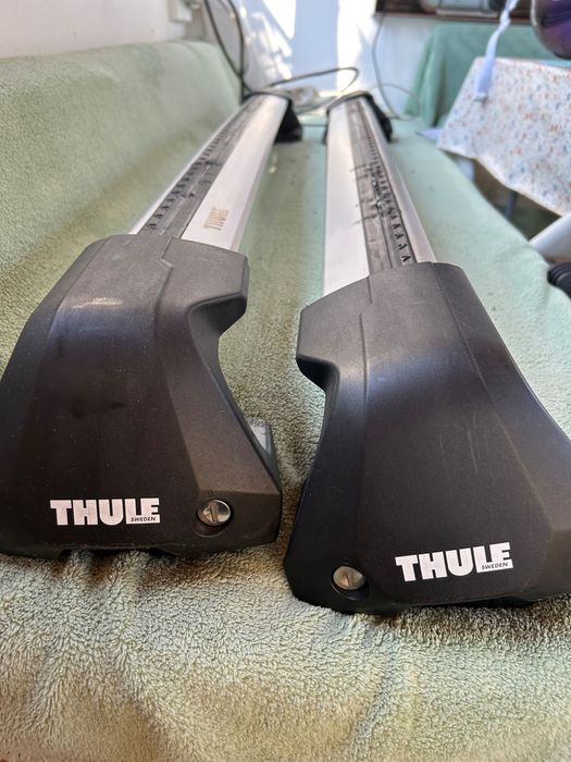 Bare portbagaj Thule cu 2 suporti de bicicletă Thule