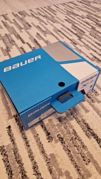 Коньки Bauer размер 33,5