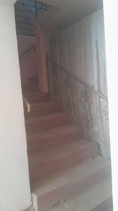 Tijorat binosi. Arenda nejiloy, magazin, ofis yoki kichik biznes